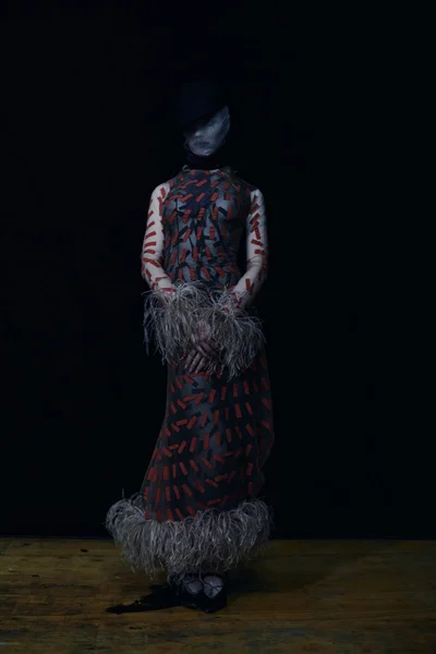 Look 19